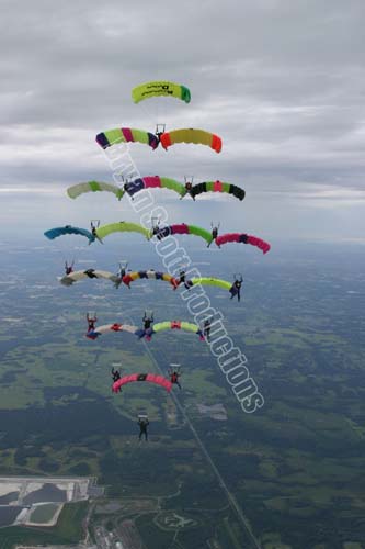 Mike_group_jump_04_Sat_011