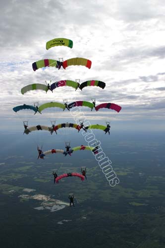 Mike_group_jump_04_Sat_026