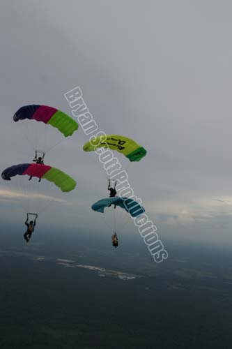 Mike_group_jump_08_Sat_025